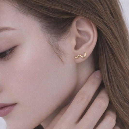 ウェーブピアス