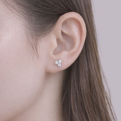 ダイヤモンド トリオ スタッドピアス