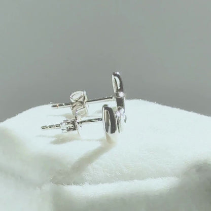 ウェーブピアス